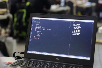 人工智能会写代码 基础软件开发的变革与前景